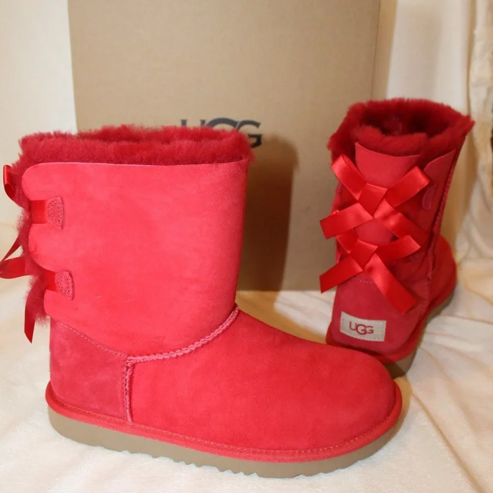 NIB‎ UGG GIRL'S BAILEY BOW SUEDE SHEARLING CLASSIC SHORT BOOTS RED